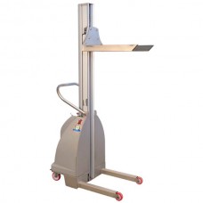 ITE-INOX semi-electric minilifter capacity of 100/200 kg and a lifting height of 1500/2000 mm